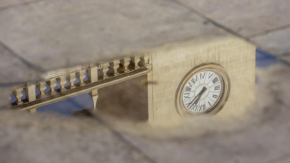 Fachada del Ayuntamiento de Alicante, en una imagen reciente