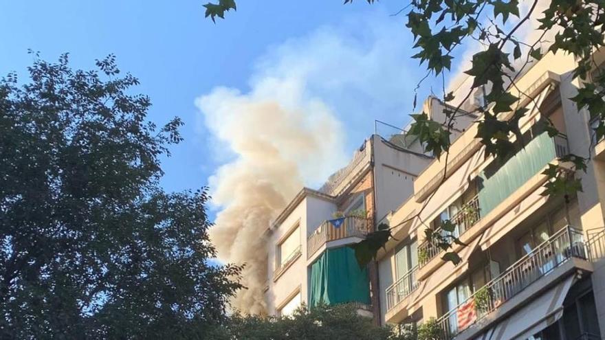 Explosió en un pis al centre de Barcelona