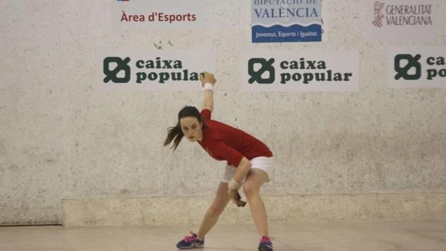 Maria de Beniparrell durante un momento de su juego.