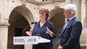 La consellera Anna Simó, junto al presidente del Consell Escolar de Catalunya, Jesús Vinyes.