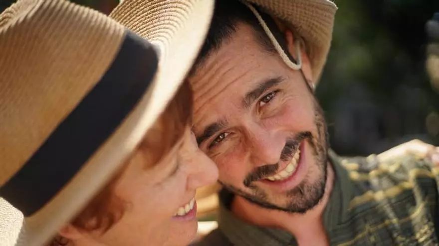 VÍDEO | Un grupo de jóvenes en Mallorca impulsa una campaña para repatriar a España a su amigo que está en una UCI de Tailandia