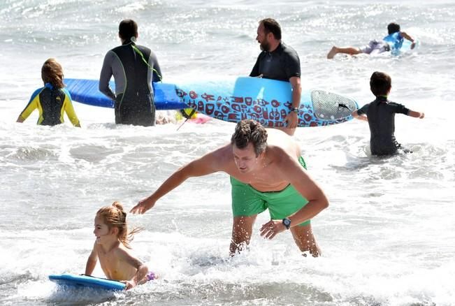 SURF PARA NIÑOS SALINETAS