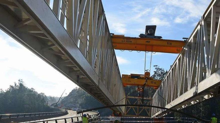 La reapertura del Corredor pone fin a cuatro meses de atascos de tráfico en Moaña