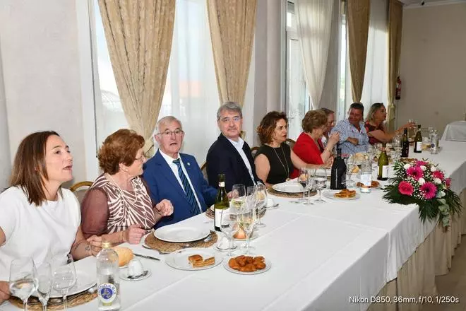 Los pensionistas y jubilados de O Grove, de comilona en Sanxenxo