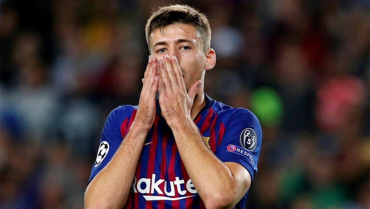 El francés Clement Lenglet parece que ya ha dejado atrás su fase de adaptación y en los últimos encuentros está manteniendo un buen nivel El francés Clement Lenglet parece que ya ha dejado atrás su fase de adaptación y en los últimos encuentros está manteniendo un buen nivel