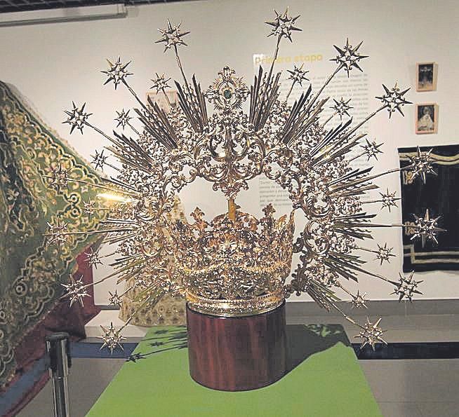 Corona de la Virgen de la Esperanza.