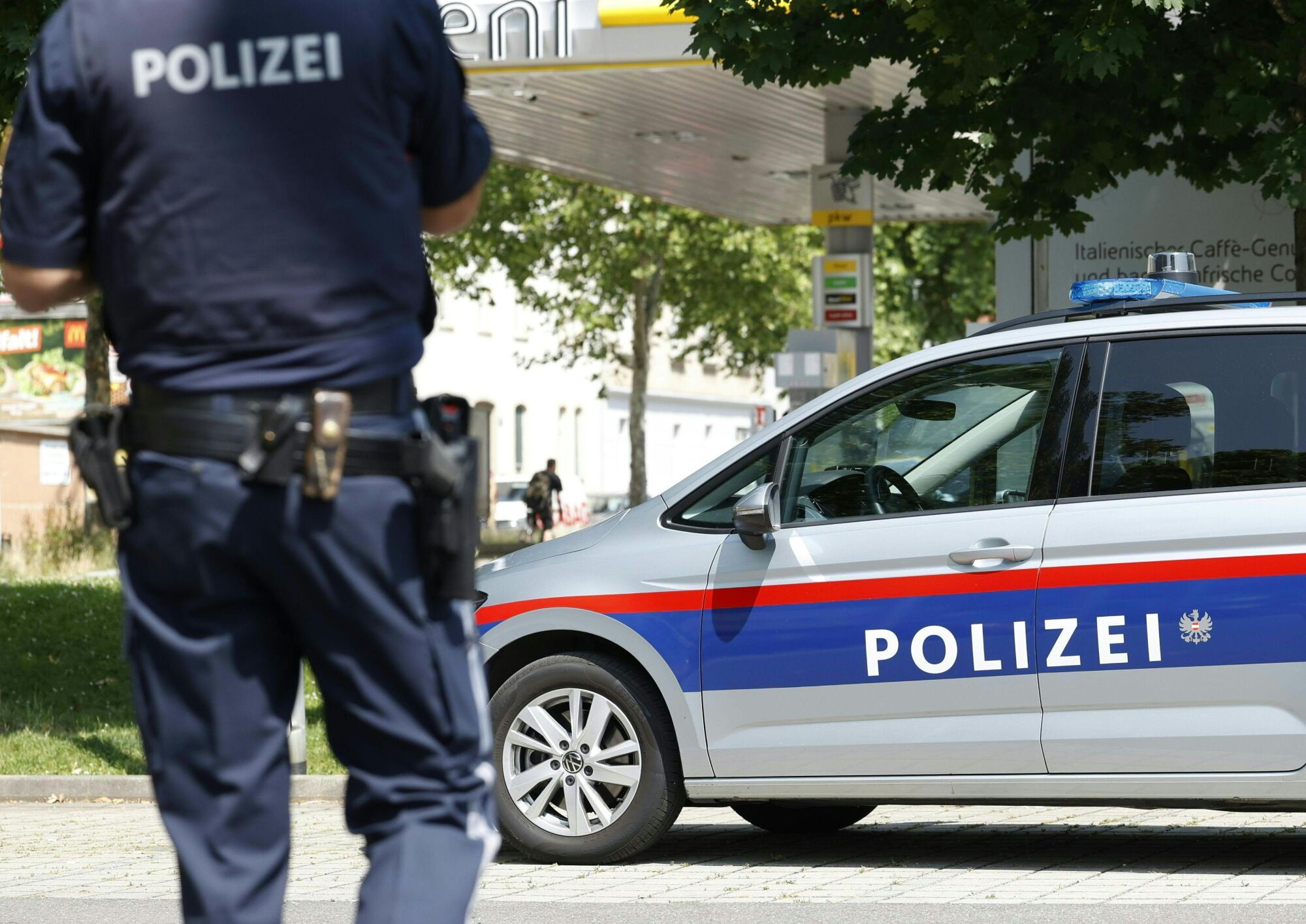 Despliegue policial en la ciudad austriaca de Graz tras el tiroteo.