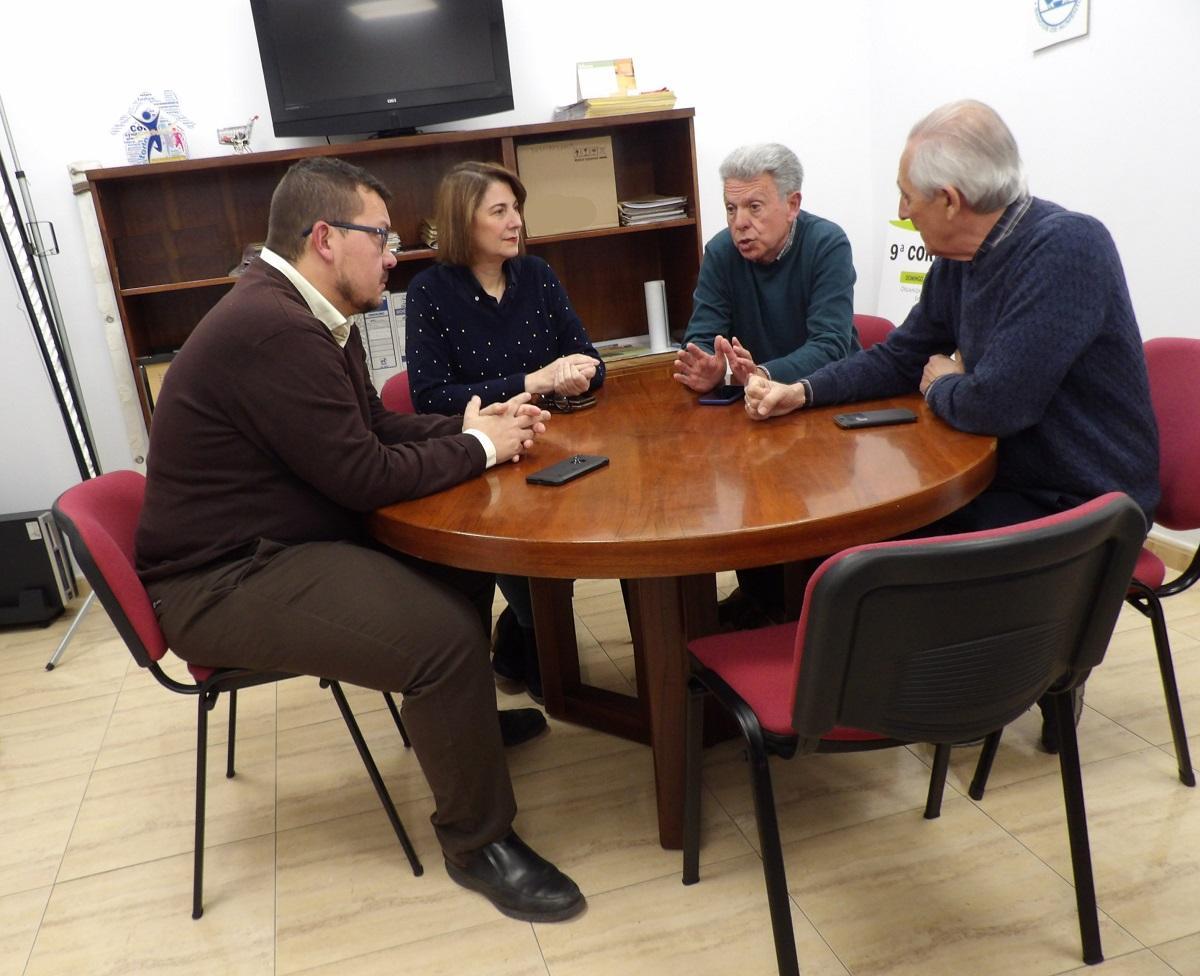 Reunión de los responsables del Banco de Alimentos de Córdoba con dirigentes y técnicos del Ayuntamiento.