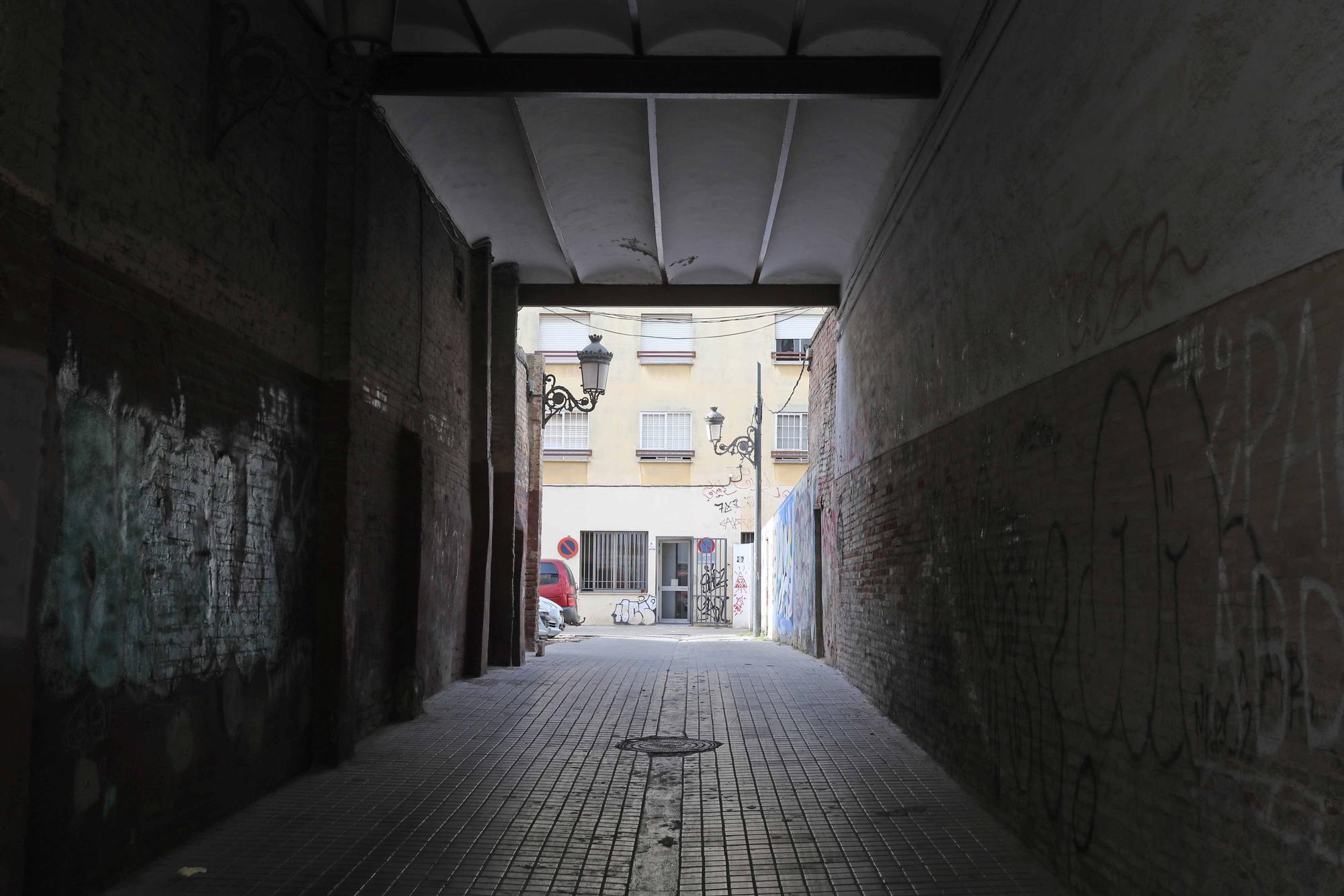 La València insólita en sus callejones sin salida.