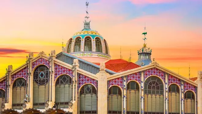El mercado de abastos más grande de Europa está en España y es una joya modernista