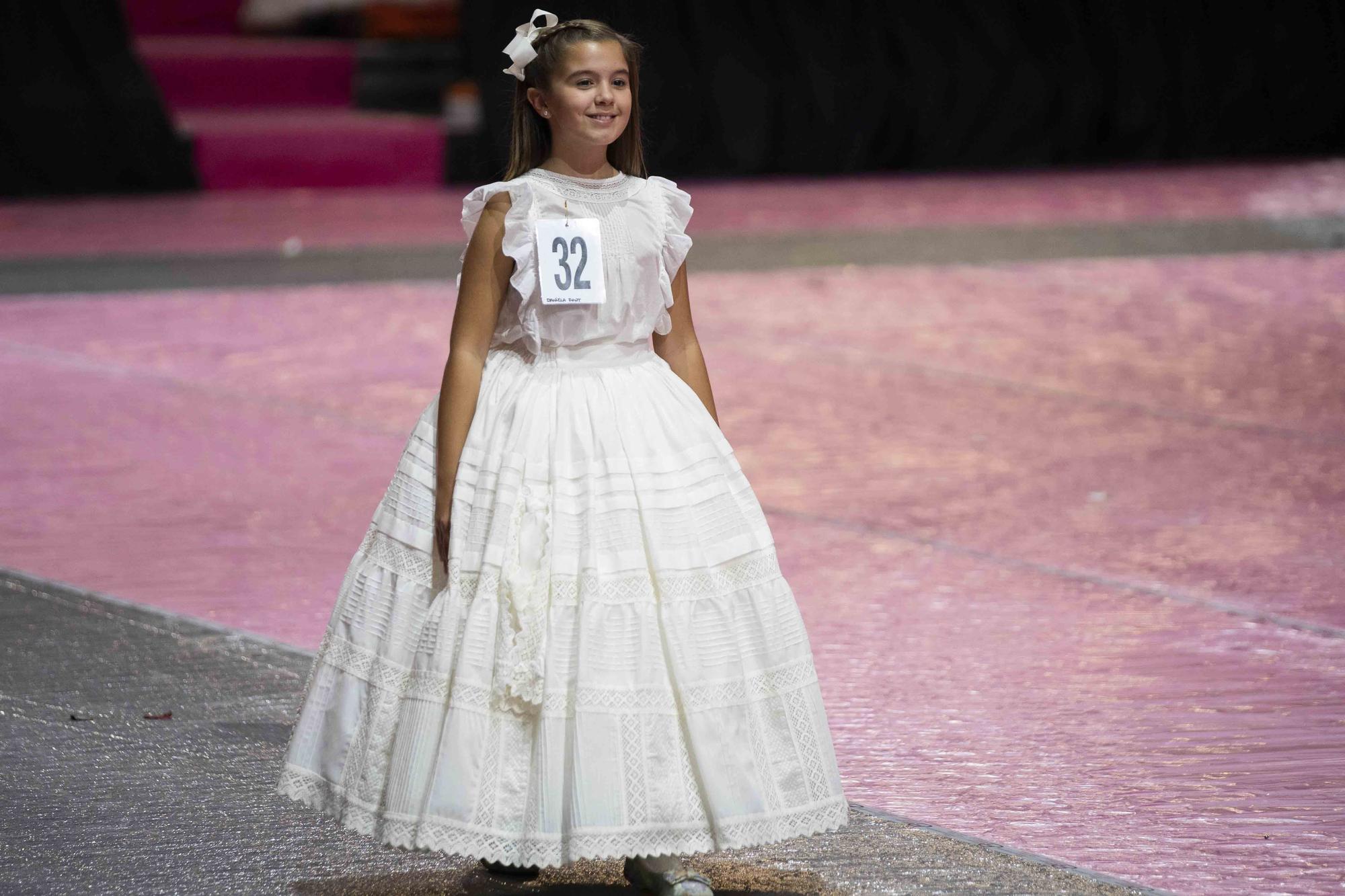 Así ha sido el ensayo de la gala para la elección de las cortes falleras 2023: infantiles