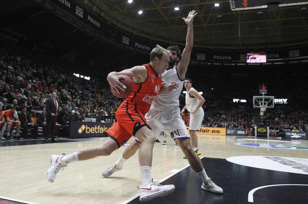 Las mejores imágenes del Valencia Basket - Unicaja Málaga