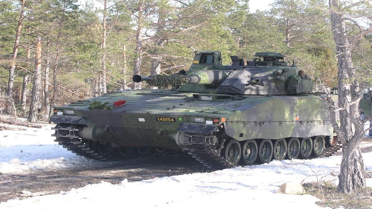 Bae Cv Noruega amplía el número de blindados BAE CV-90