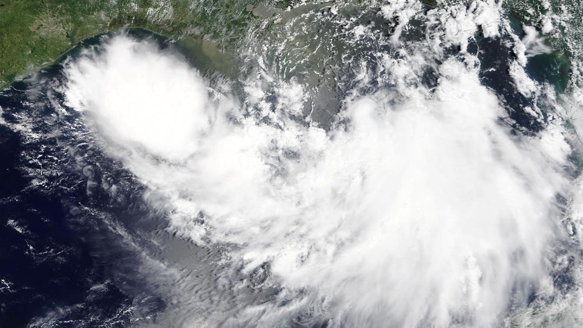 Mapa con la evolución la tormenta tropical 'Barry' en el golfo de México, en las inmedicaciones de Luisiana.