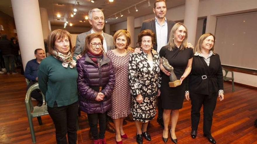 Francisca Andújar recibe el Premio ao Labor das Mulleres