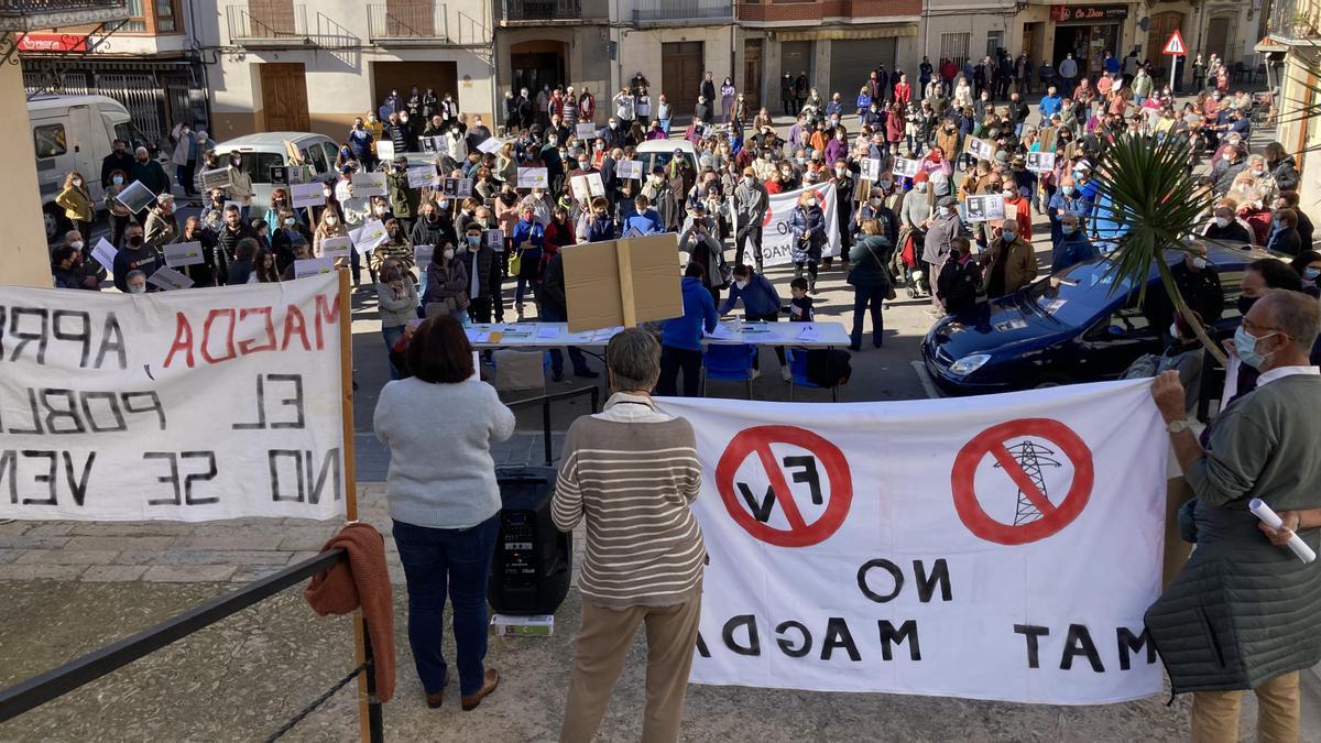 Concentración en les Coves de Vinromà contra 'Magda', en febrero del 2022.