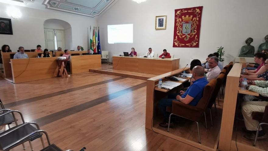 El Ayuntamiento de Almendralejo presenta un superávit presupuestario de 4,3 millones de euros