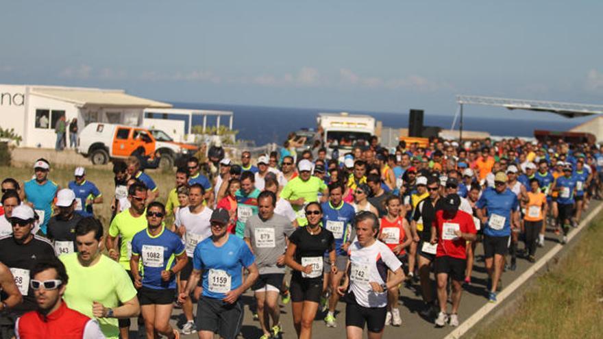 Imagen de archivo de una edición anterior de la Media Maratón Popular de Formentera.