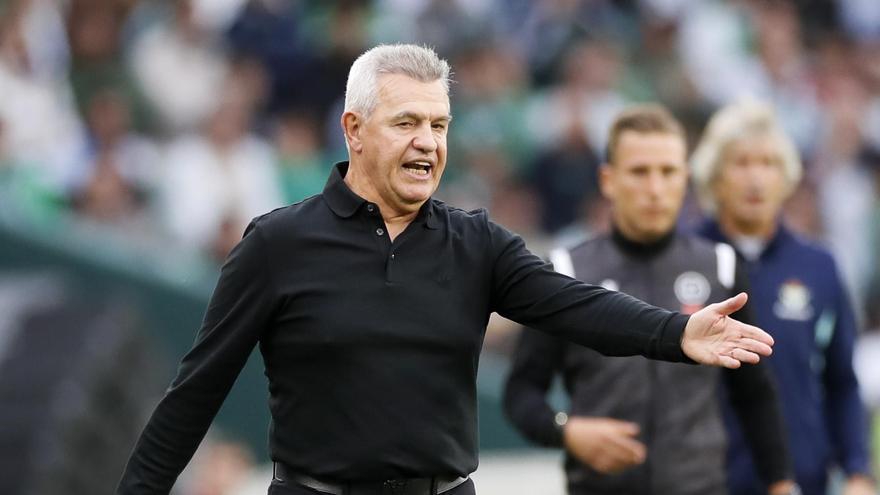 Javier Aguirre durante el Betis-Mallorca del pasado sábado.