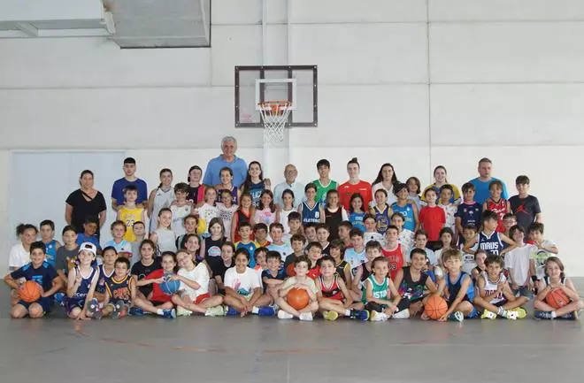 Fernando Romay visita el campus de Peleteiro