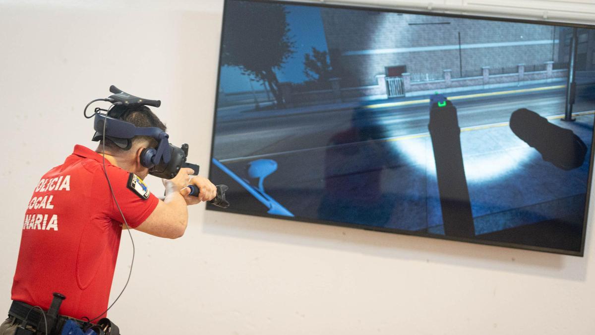 Galería de tiro virtual en la Academia Canaria de Seguridad