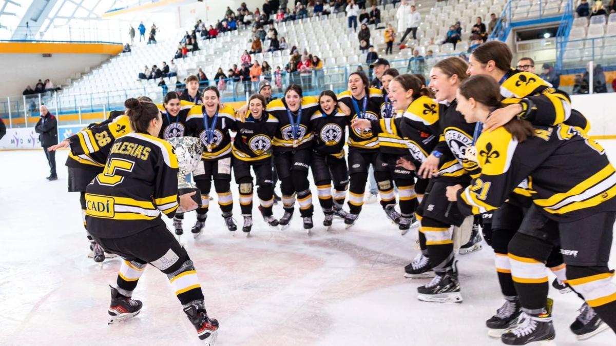 El Club Gel Puigcerdà se alza con la Copa de la Reina