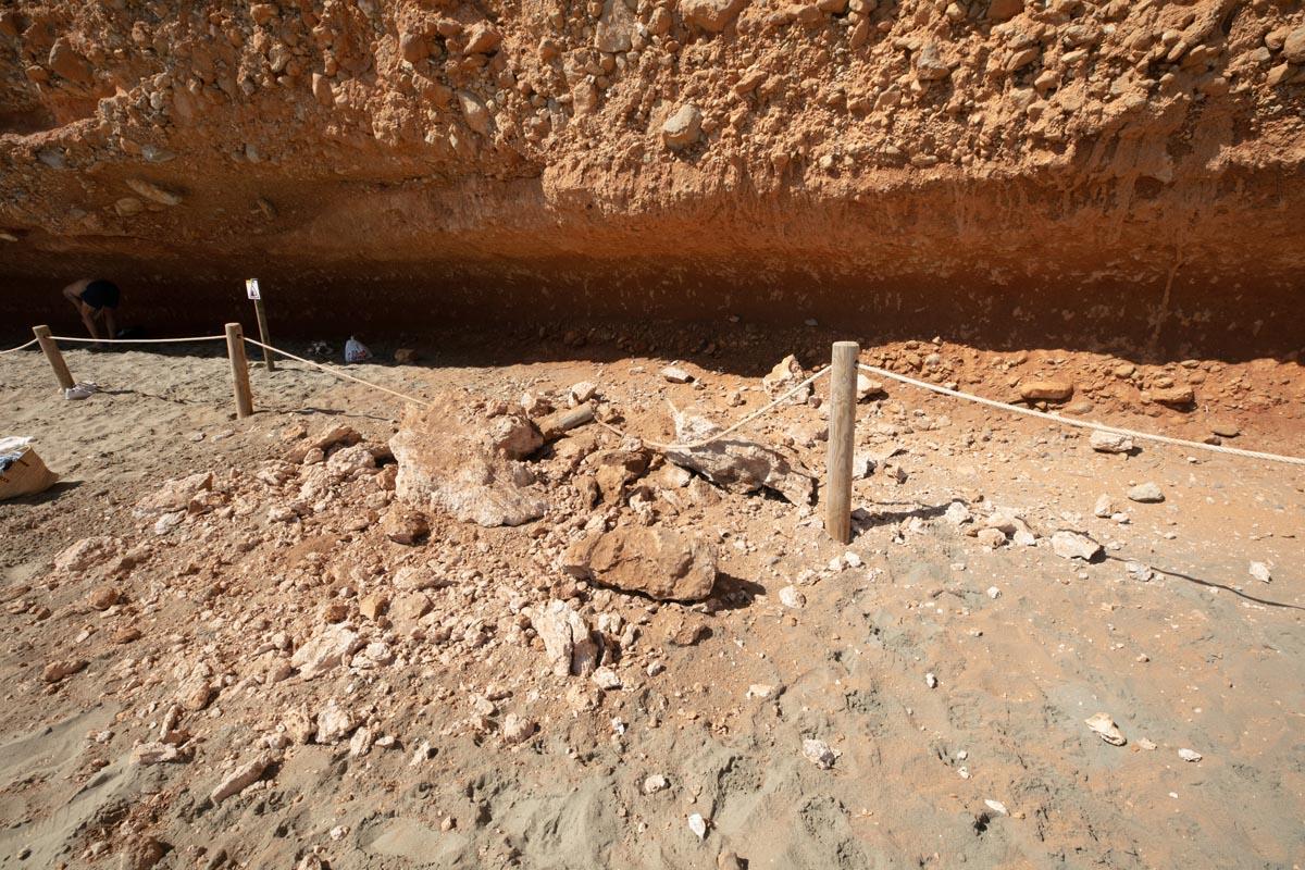 Desprendimiento de rocas en una playa de Ibiza
