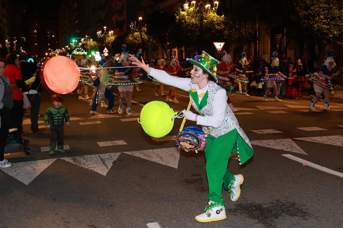 El Entroido vigués más colorido, en imágenes
