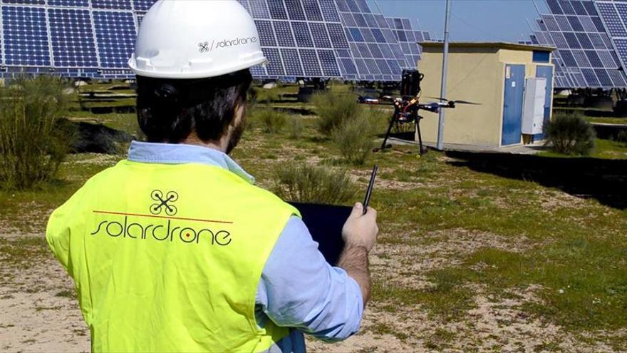 Solardron Tech es premiada a nivel nacional como proyecto innovador