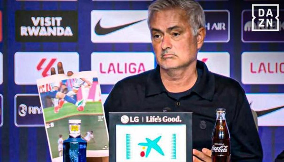 ‘Mou’, a la sala de premsa:  "Negreira ja no hi és, ¿oi?"