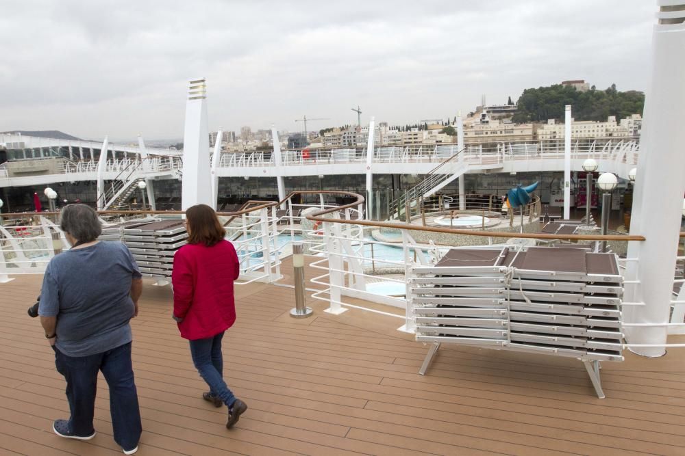 Escala del crucero MSC Fantasía en el puerto de Cartagena