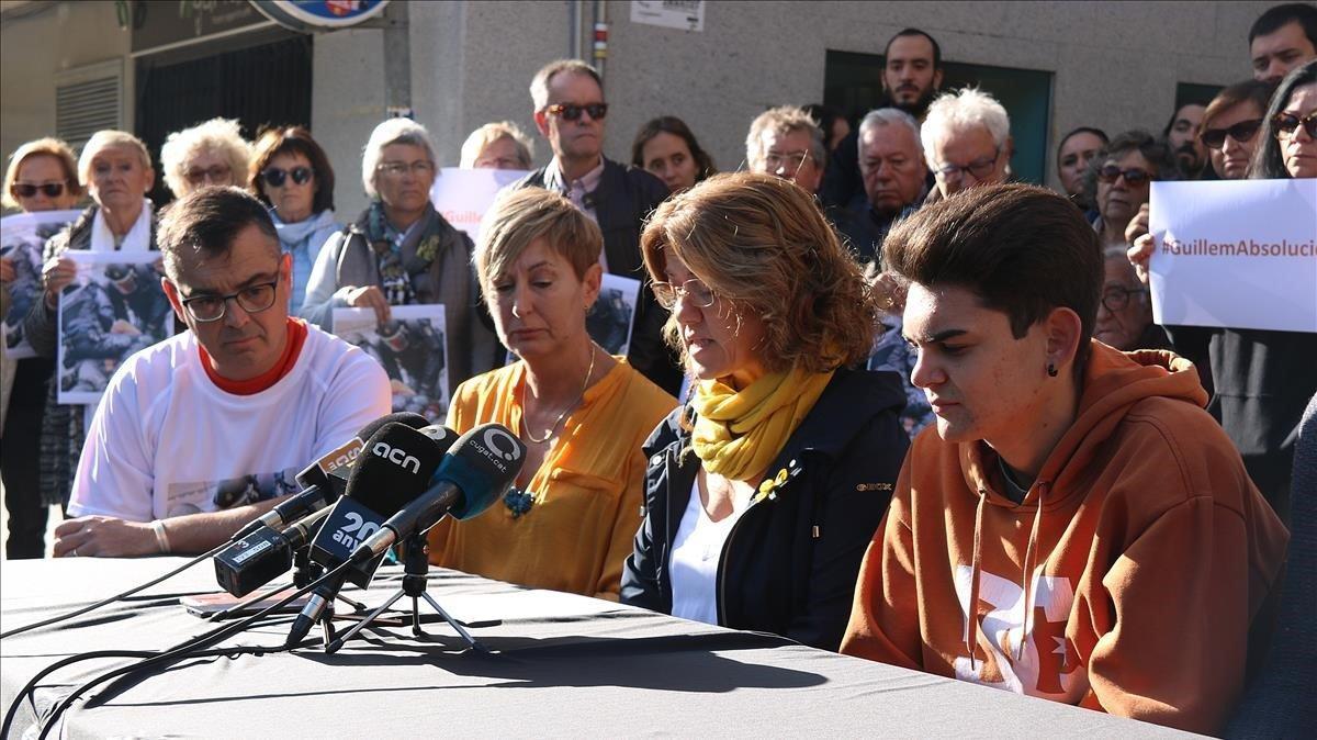zentauroepp50754463 pla mitj  del jove de sant cugat detingut per la policia esp191106115026