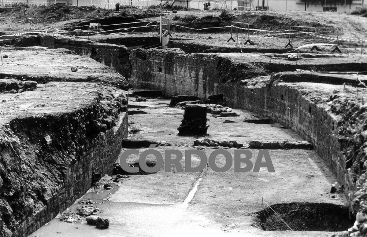 1992 El yacimiento de Cercadilla al descubierto 1992 El yacimiento de Cercadilla al descubierto