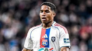 Endrick vio la roja ante el Nantes