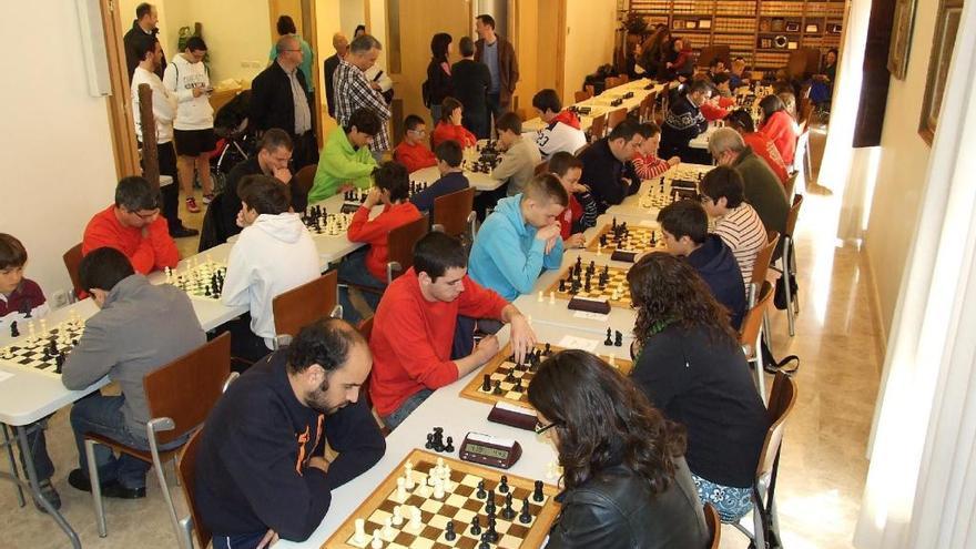 Imagen de un torneo de ajedrez en Aspe.