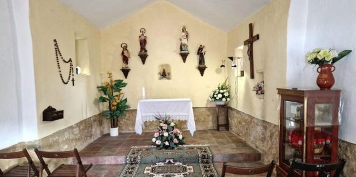 Interior del templo de Vega Peridiello.