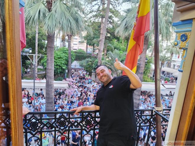 El Águilas celebra con su afición el ascenso a Primera RFEF