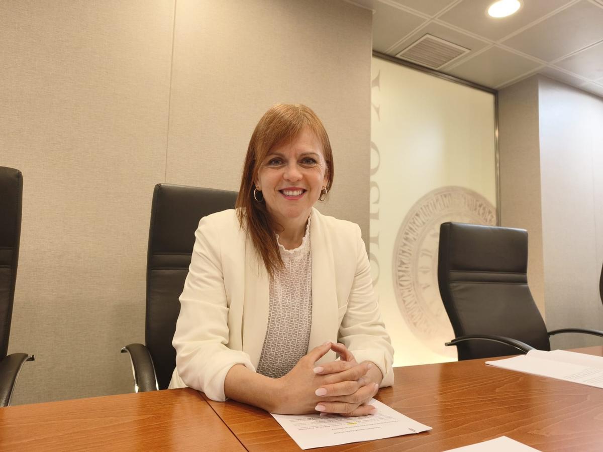 La diputada socialista María Dolores Martínez Pay.
