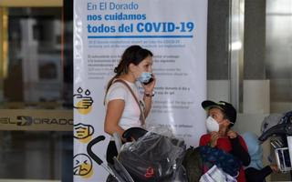 Inauguran en el aeropuerto de Bogotá un laboratorio de pruebas de COVID-19