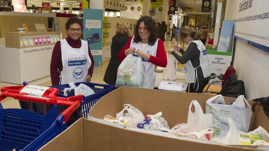 Voluntarias en una recogida anterior.