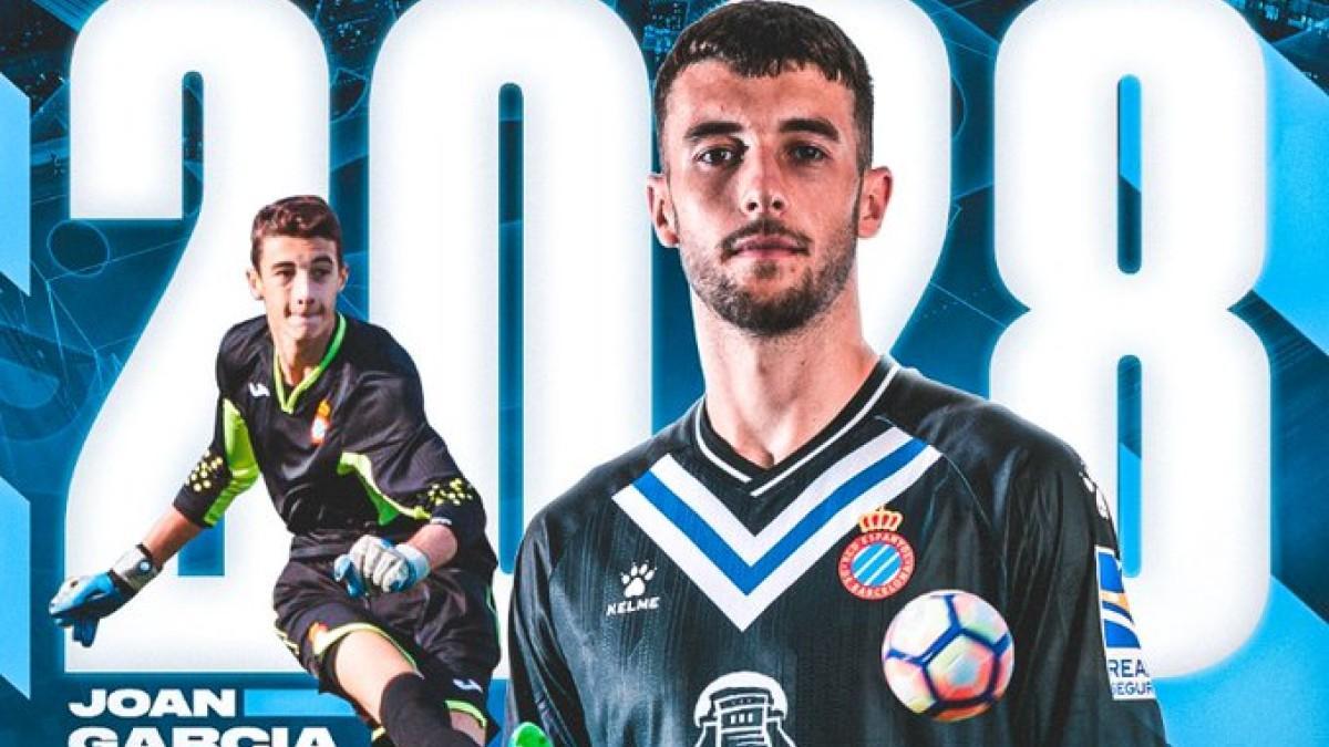 Joan Garcia ha renovado con el Espanyol hasta el verano de 2028