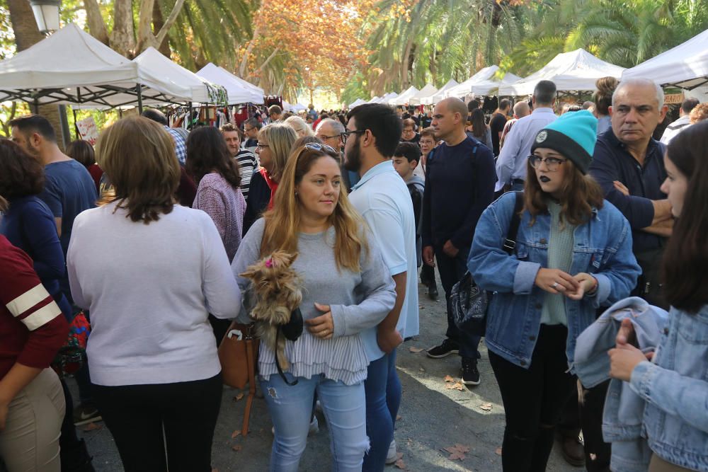 Segundo mercado navideño en el Jardín de la Concepción