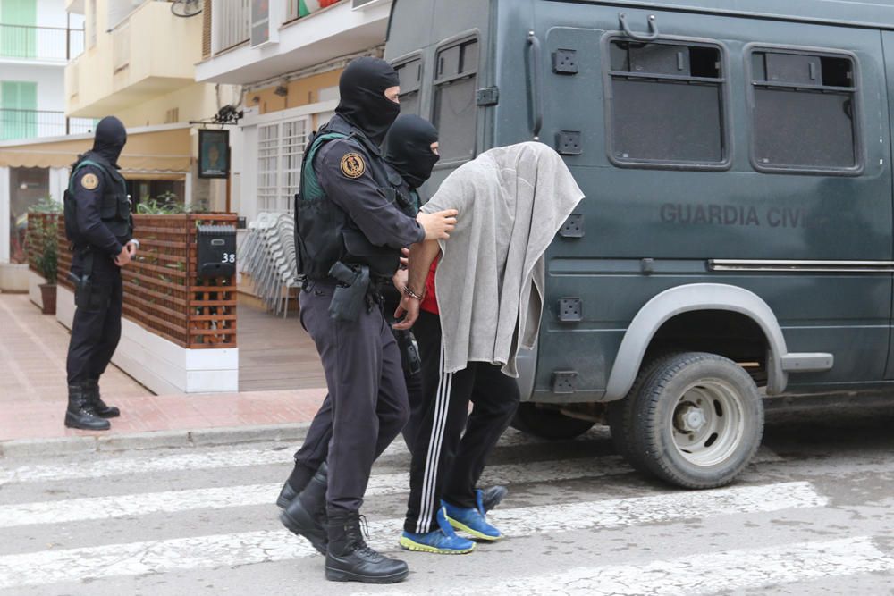 Operación antiyihadista en Sant Antoni.