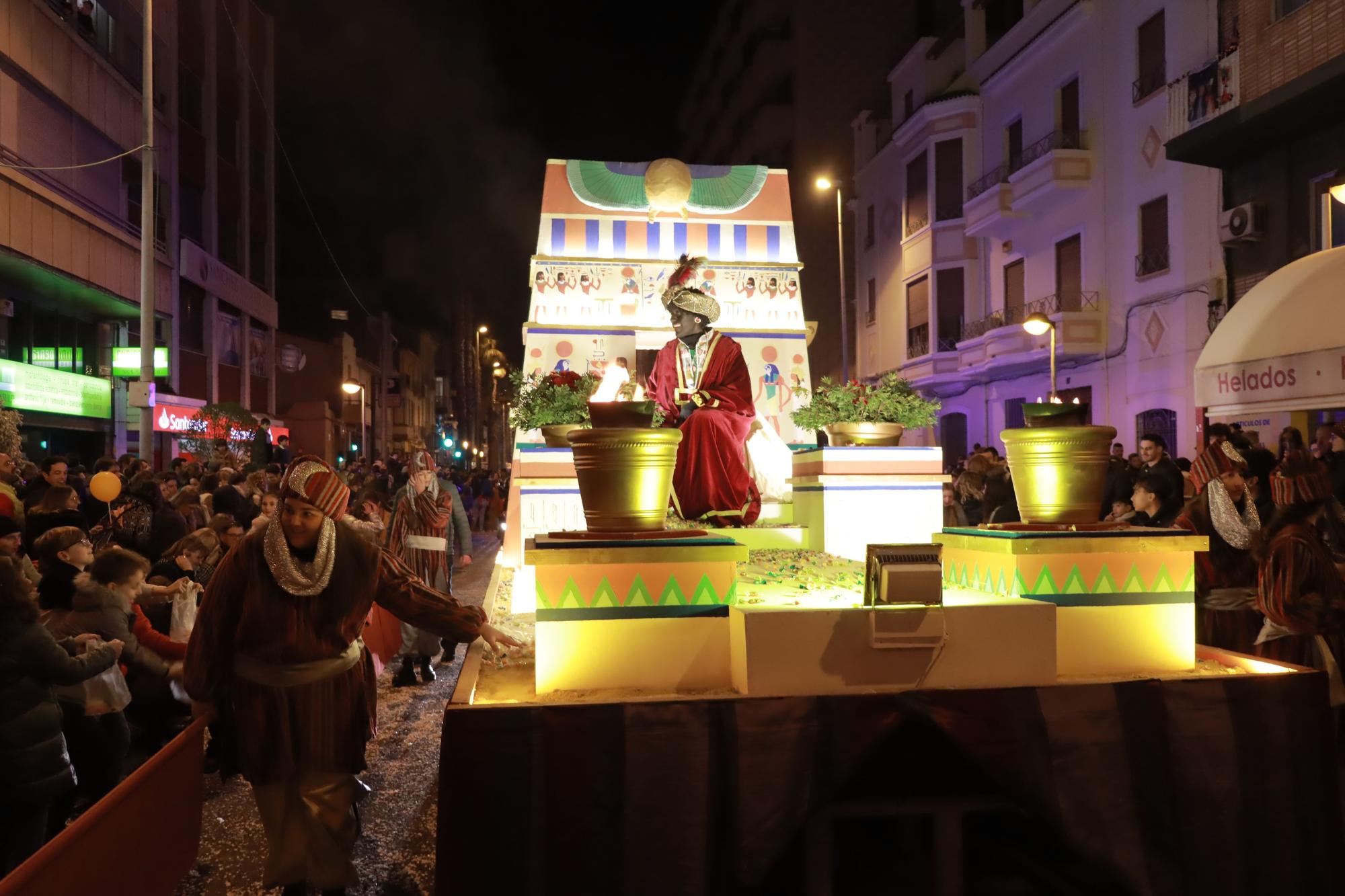 Las imágenes de la cabalgata de Reyes de Vila-real del 2023