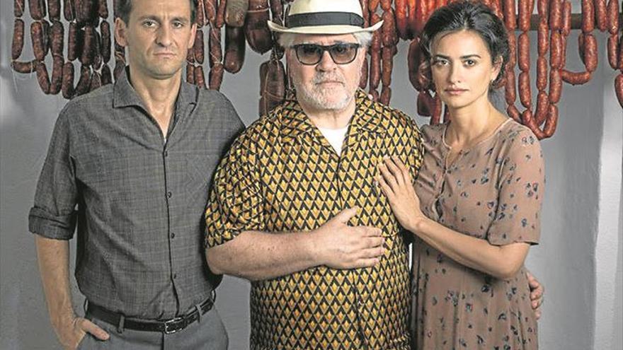 Almodóvar arrasa en las nominaciones a los Feroz