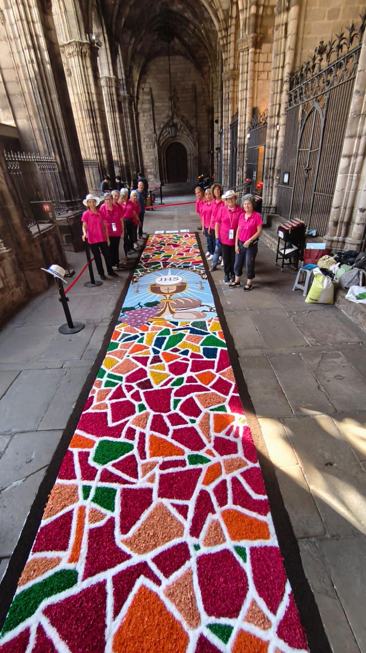 Conchas desde Bueu para elaborar en Barcelona una alfombra para recibir al Papa León XIV Conchas desde Bueu para elaborar en Barcelona una alfombra para recibir al Papa León XIV