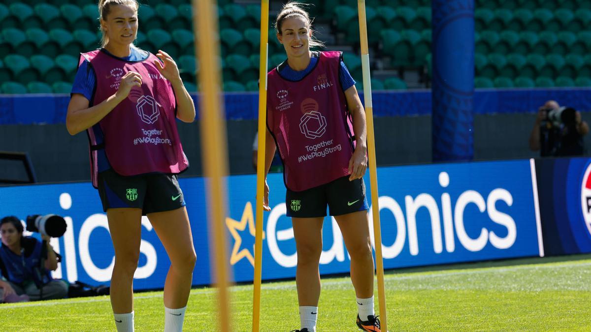 El FC Barcelona femenino durante el entrenamiento de este viernes en Lisbo para disputar mañana la final de la Liga de Campeones femenina contra el Arsenal