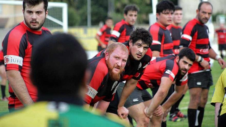 Los rojinegros estrenaron su casillero de victorias el pasado sábado ante el Muralla. // Bernabé