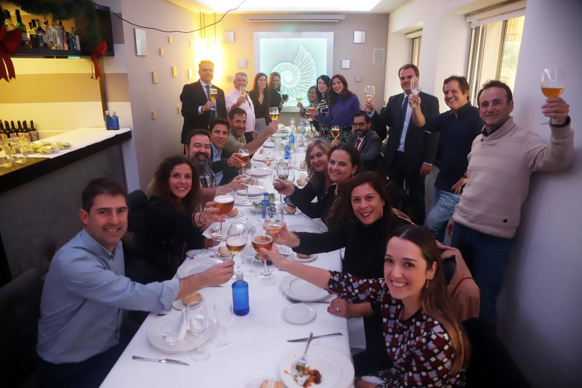 Celebración ayer en el restaurante Los Mellizos de la capital malagueña. COMIDAS DE EMPRESA. NAVIDAD