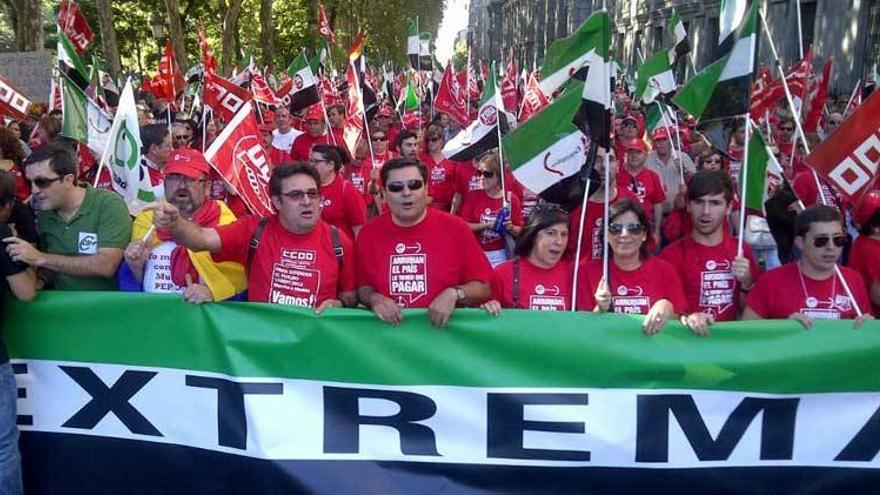 Cientos de miles de ciudadanos inundan Madrid de una marea antirrecortes